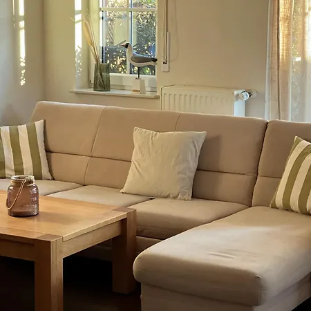 Lachmöwe Im Möwennest Greetsiel Apartment *