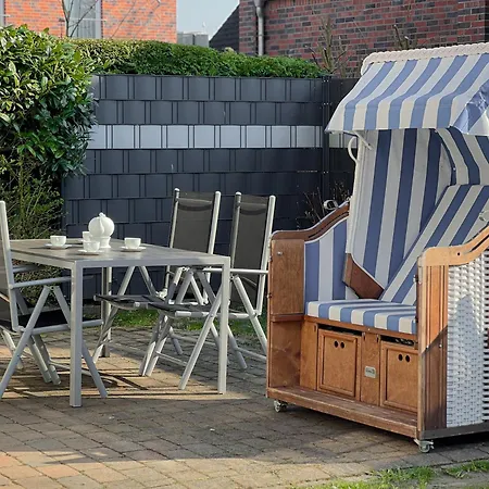 Lachmöwe Im Möwennest Greetsiel Apartment *